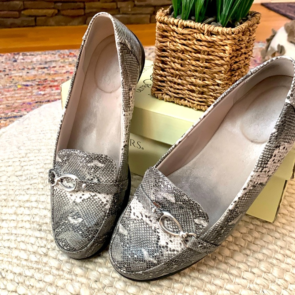 Kim Roger’s Flats